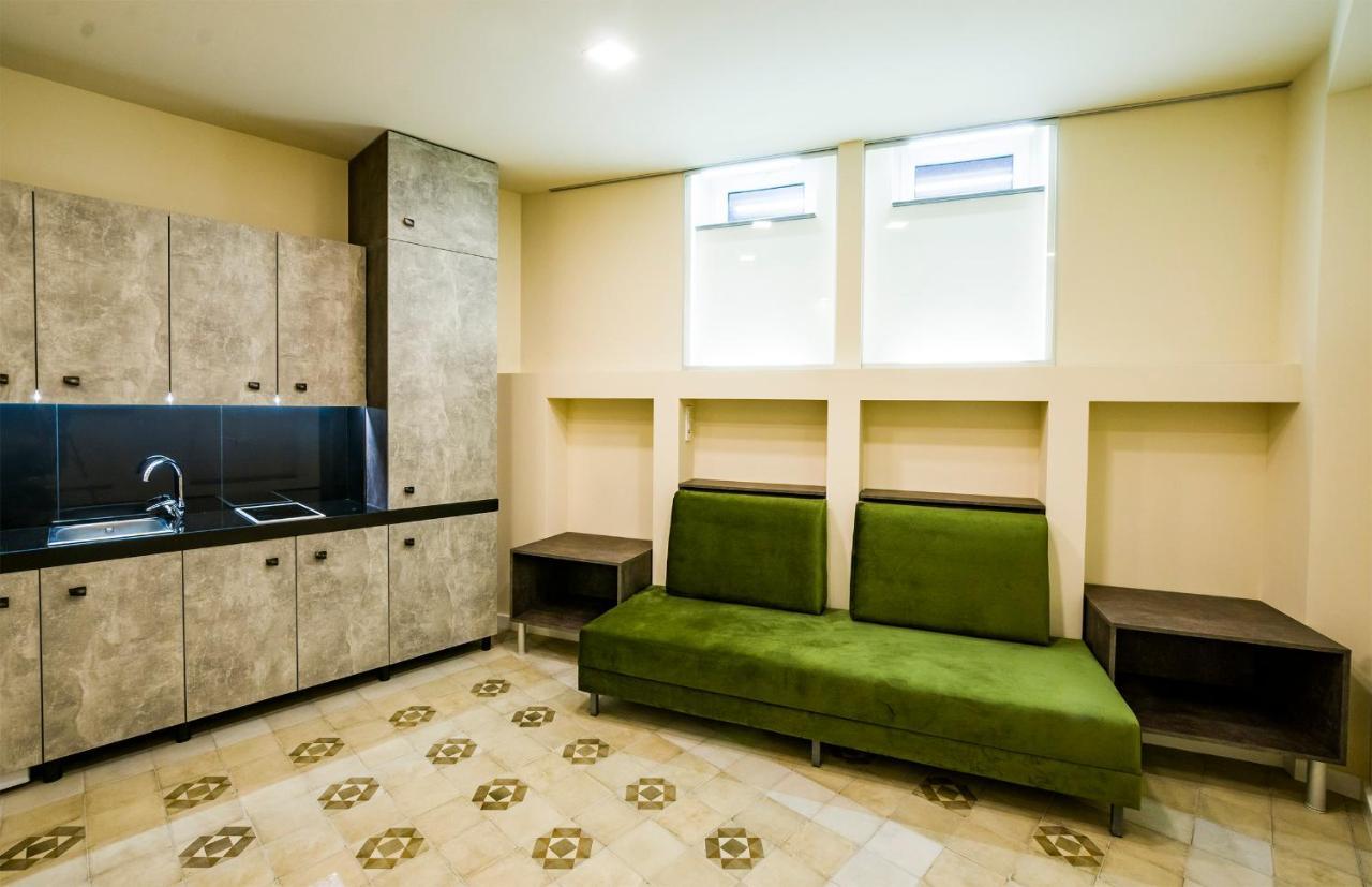 Lux Old Town Apartman *